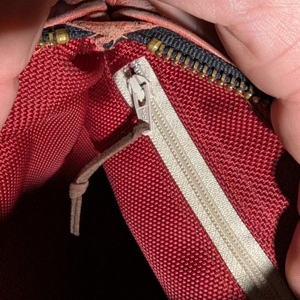 Julie Meyer Minneapolis Handmade Pale Red Leather Small Crossbody Saddle Bag - Picture 7 of 7